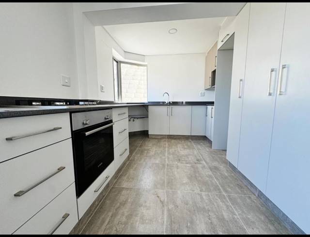 2 BEDROOM APARTMENT FOR SALE IN ISLAND VIEW